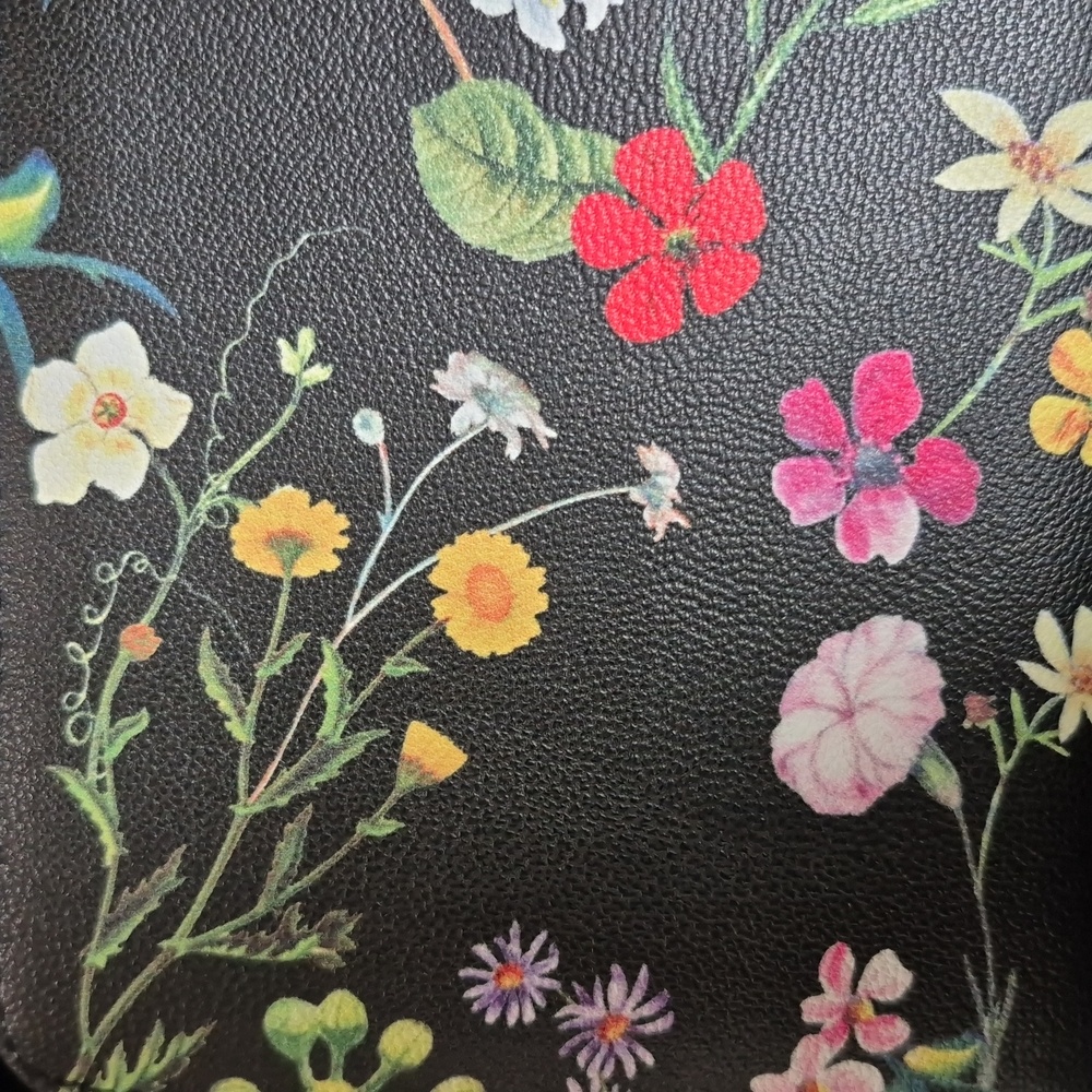 Floral Black Tri-Zippered Wallet From Indigo, New With Tags - Picture 12 of 12